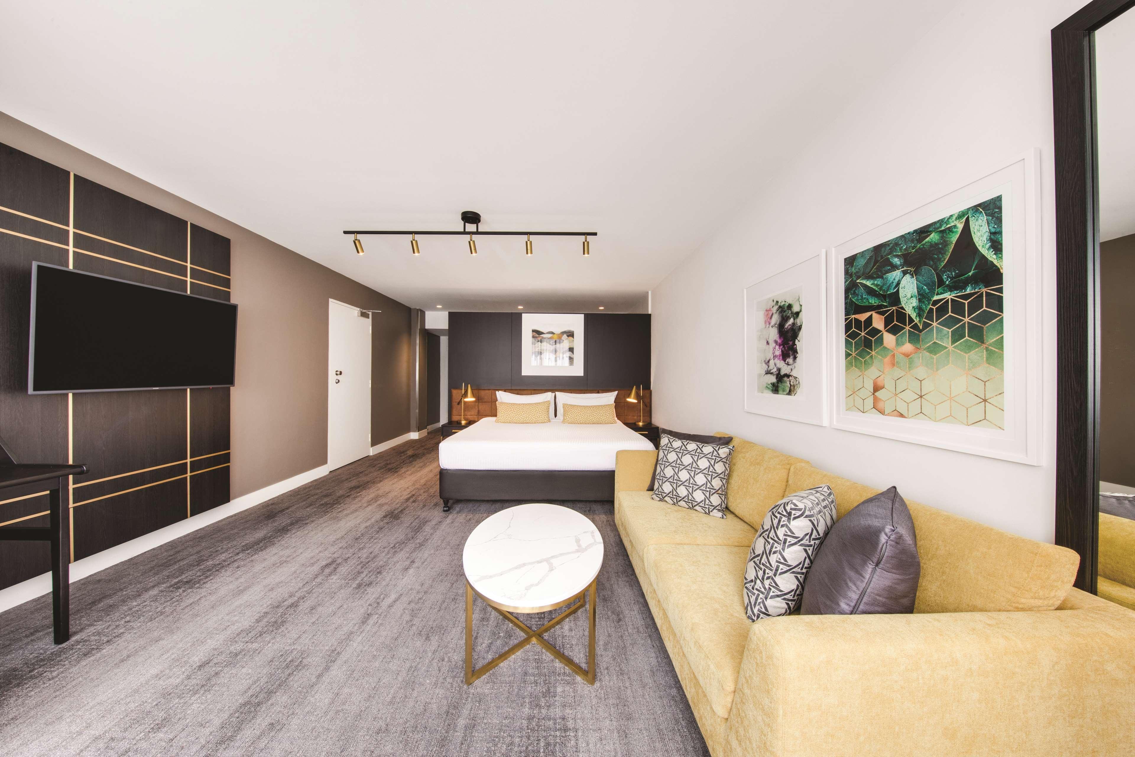 Vibe Hotel