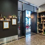 Vibe Hotel Sydney 